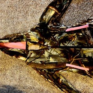 Master sports woman zip up camo hoodie